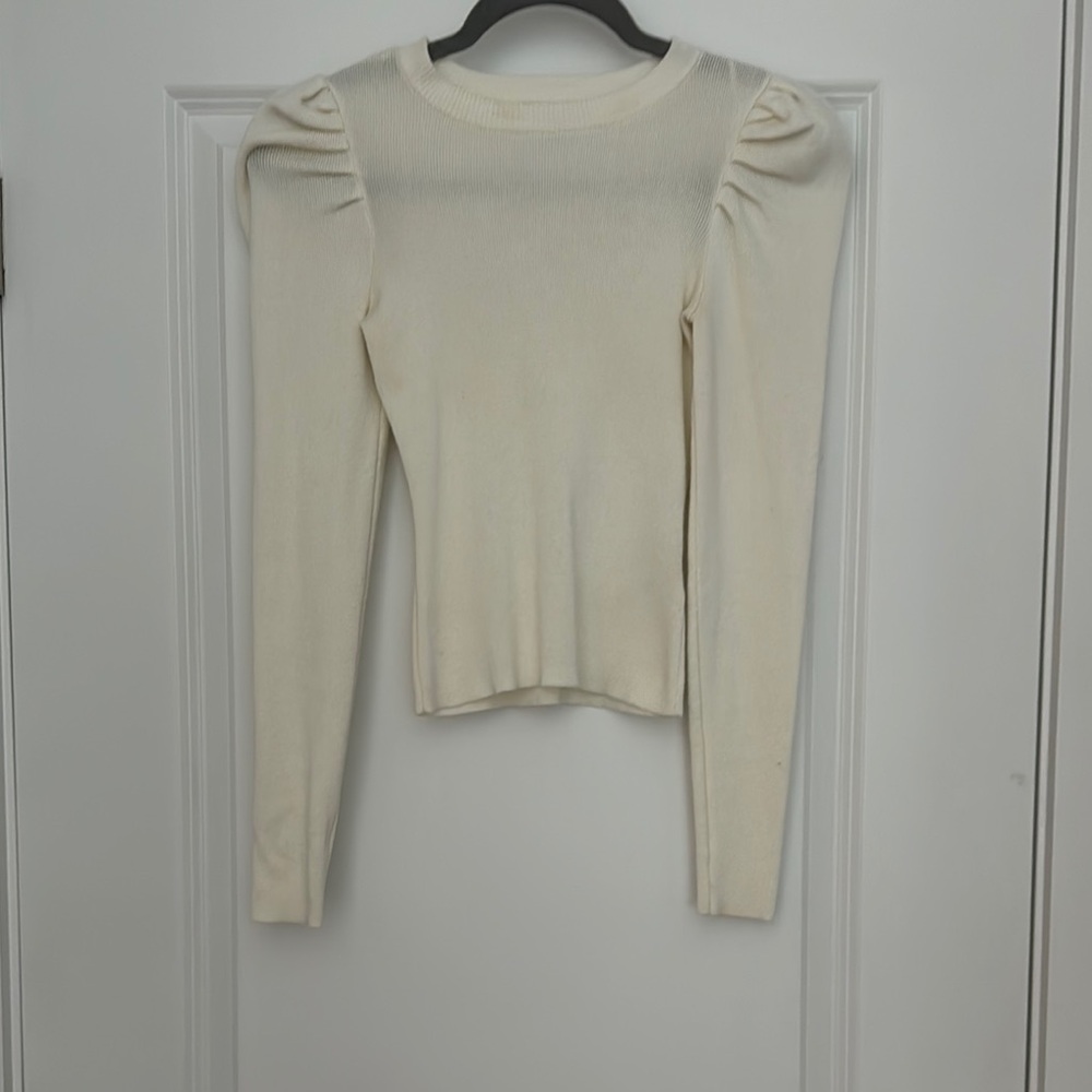 Gianni Bini Cream Long Sleeve Blouse